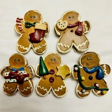 5 Gingerbread Men Small Button Covers Pre Owned Christmas Holiday