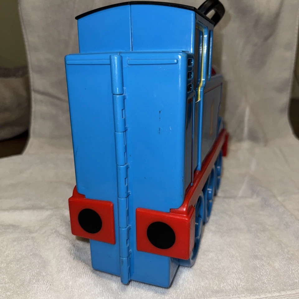 Vintage 2002 Thomas The Tank Engine Train Take Along Brinquedo Estojo de Transporte 17 Carro - Imagem 4 de 4
