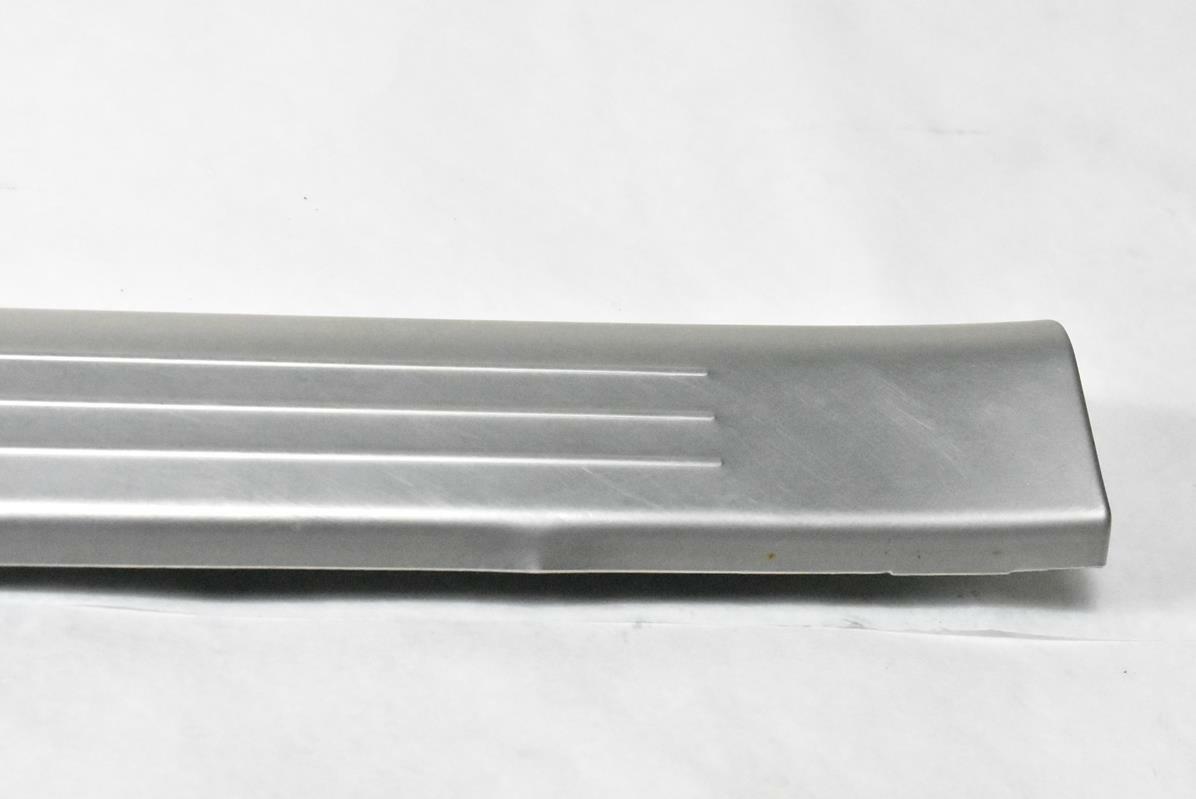 Bentley Continental 2006-2012 Front Left Sill cover