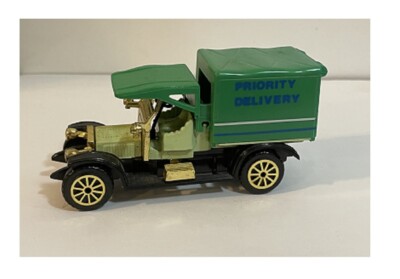 1980s Green Ford Model T Priority Delivery Toy Truck Tin Lizzy Readers Digest