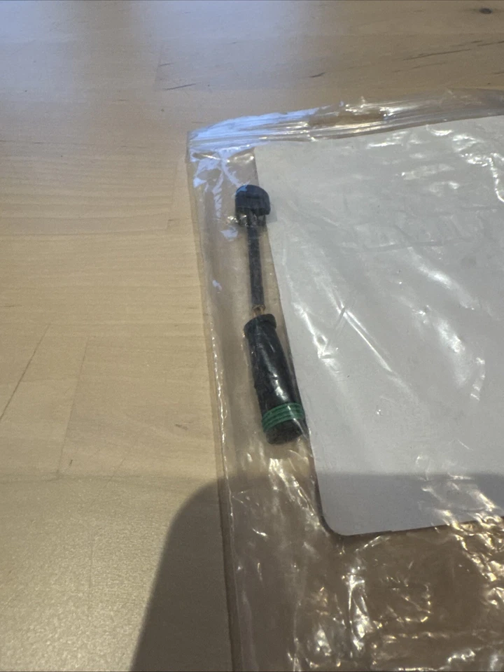 Bosch Brake Pad Wear Sensor Rear Axle VW Crafter Mercedes Sprinter 906 - Image 3 of 4