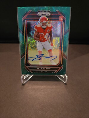 2022 Panini Prizm Skyy Moore Rookie Auto Green Scope # d/75 RC 