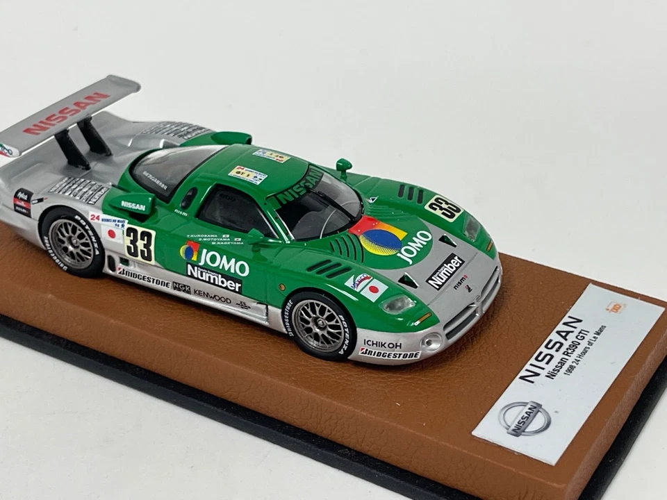 1/43 IXO Nissan R390 GT1 1998 24 Hours of Le Mans  Leather base   TN456 - Image 4 of 4