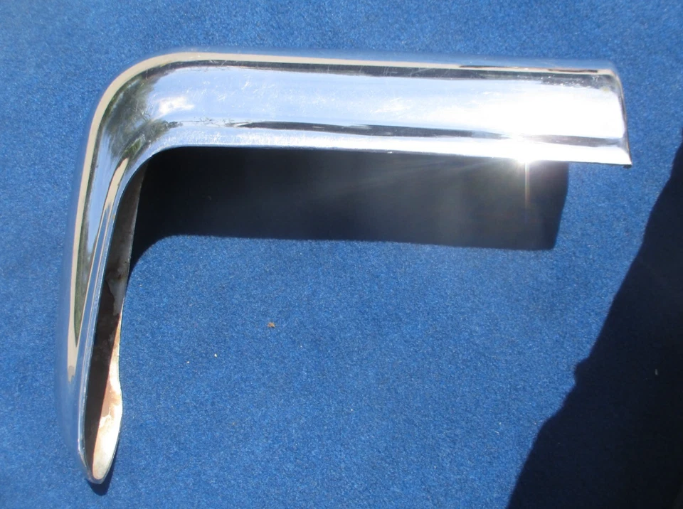 1959 Chevy Impala BelAir Biscayne extremidade do para-choque traseiro direito fabricante de equipamento original GM cromado brilhante - Imagem 2 de 4
