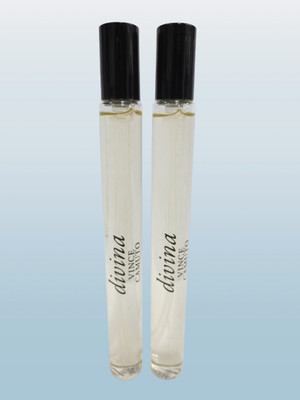VINCE CAMUTO DIVINA EAU DE PARFUM SPRAY 0.34 OZ NWOB LOT OF 2