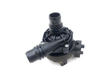 Pompe à eau Peugeot 3008