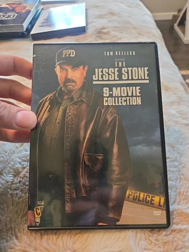 The Jesse Stone 9-Movie Collection (5 DVD Set WS) Tom Selleck - VERY VERY GOOD
