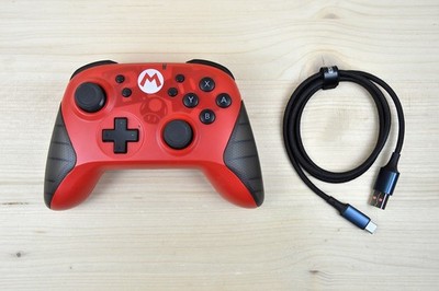 SW - HORI: Wireless Horipad Mario Controller mit Ladekabel für Nintendo Switch