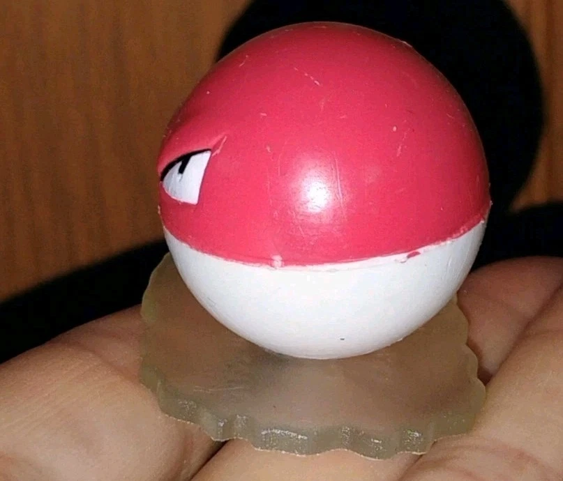 Voltorb Monster Collection Pokemon Moncolle figure Tomy CGTSJ Authentic Rare - Image 2 of 4