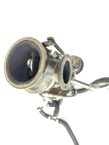 BMW 5 F10 Turbolader 757698508 4.40 Petrol 2012 33229171