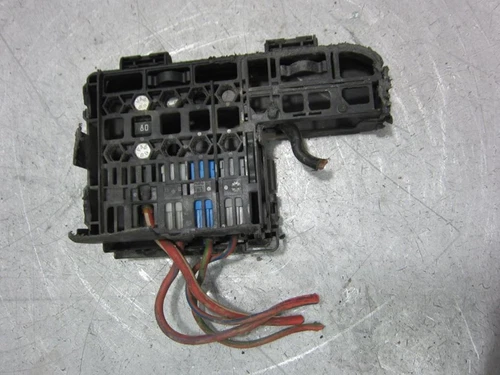 1718442 Caja Reles/Fusibles para OPEL CORSA D Cosmo 2007 1398380 - Imagen 4 de 10