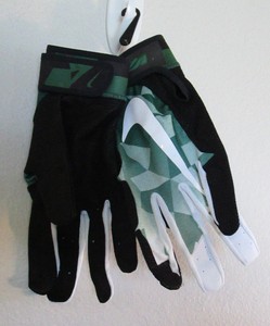guantes nike verdes