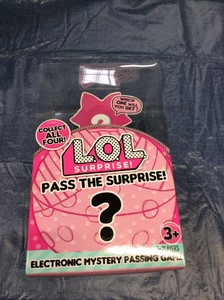 lol surprise pass the surprise game