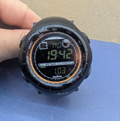 SUUNTO Vector Digital Wrist Watch - New battery