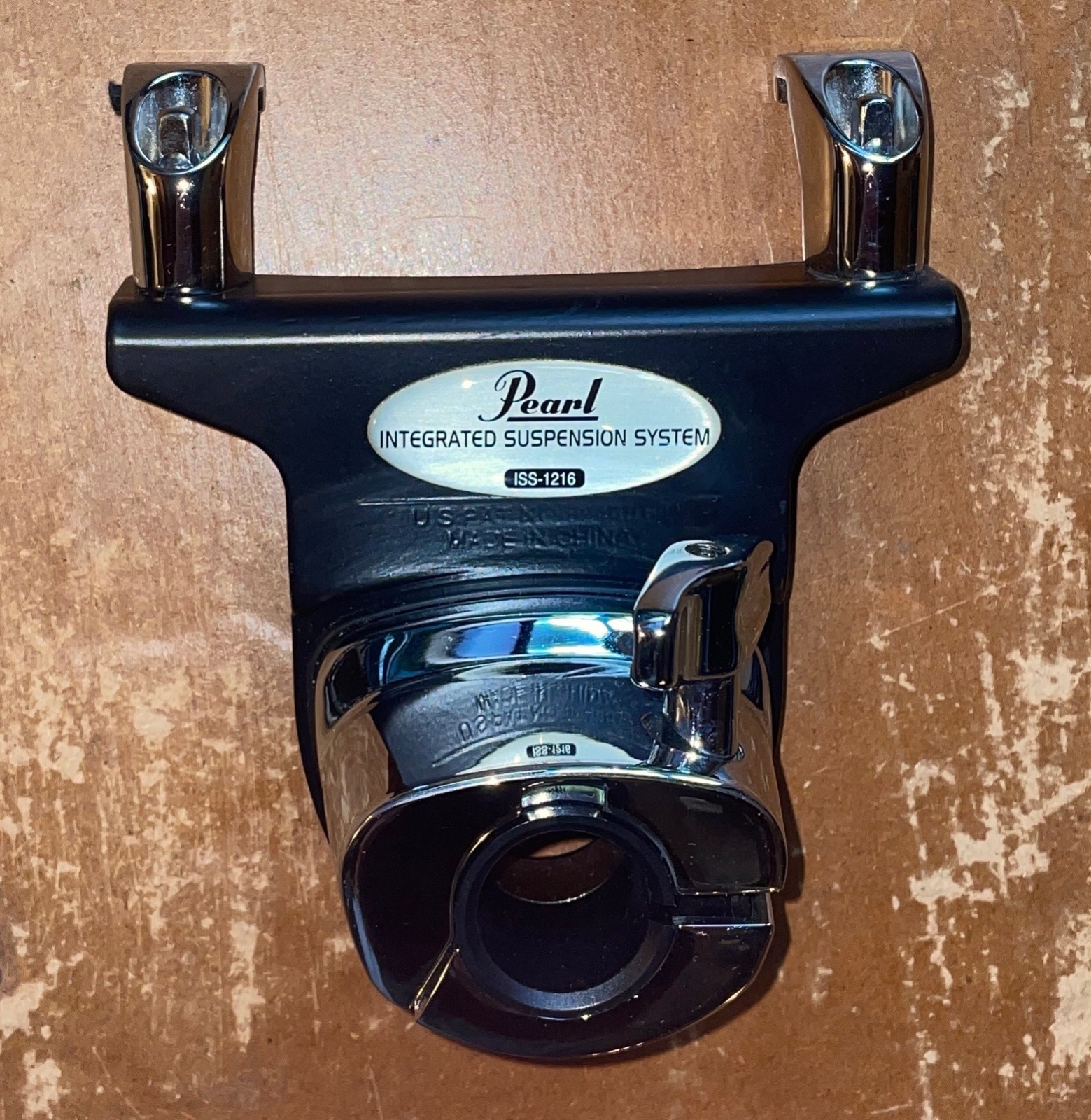 Pearl ISS-1216 Integrated Suspension System Mount for 12"-16" Tom Drum Rims