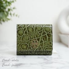 Tory Burch Britten Embossed Croc Compact wallet in Soft Ivy NWT