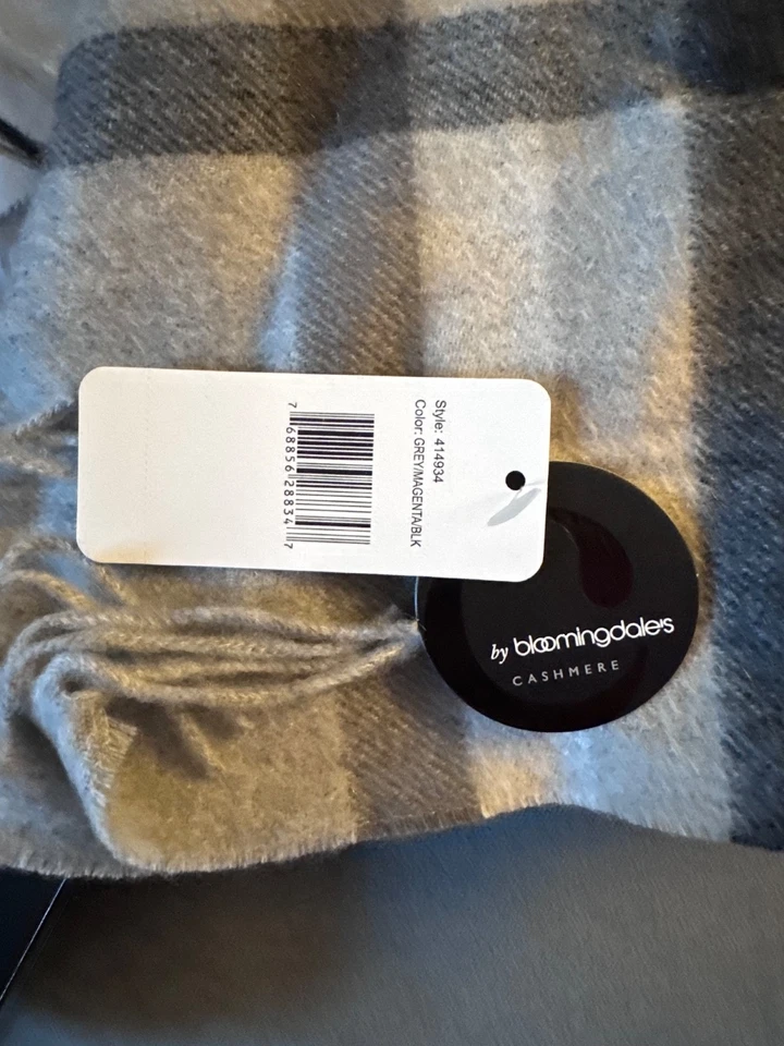 "Bufanda a cuadros gris cachemir 100 % bloomingdale's The Men's Store O/S 64"" nueva con etiquetas" Foto 2 de 3