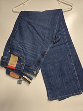 Levi's Women's Plus Size 415 Classic Bootcut Jeans Size 16W