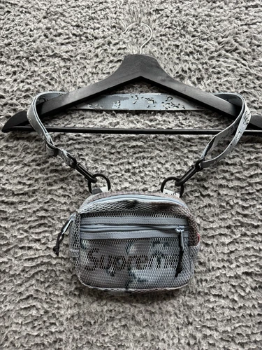 Petit sac utilitaire suprême maille Cordura bleu pépites de chocolat camouflage SS20