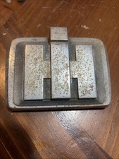Vintage International Harvester Emblem Chrome Badge Hood Ornament - Free Sh Usa Vintage International Harvester Emblem Chrome Badge Hood Ornament - Free Sh Usa