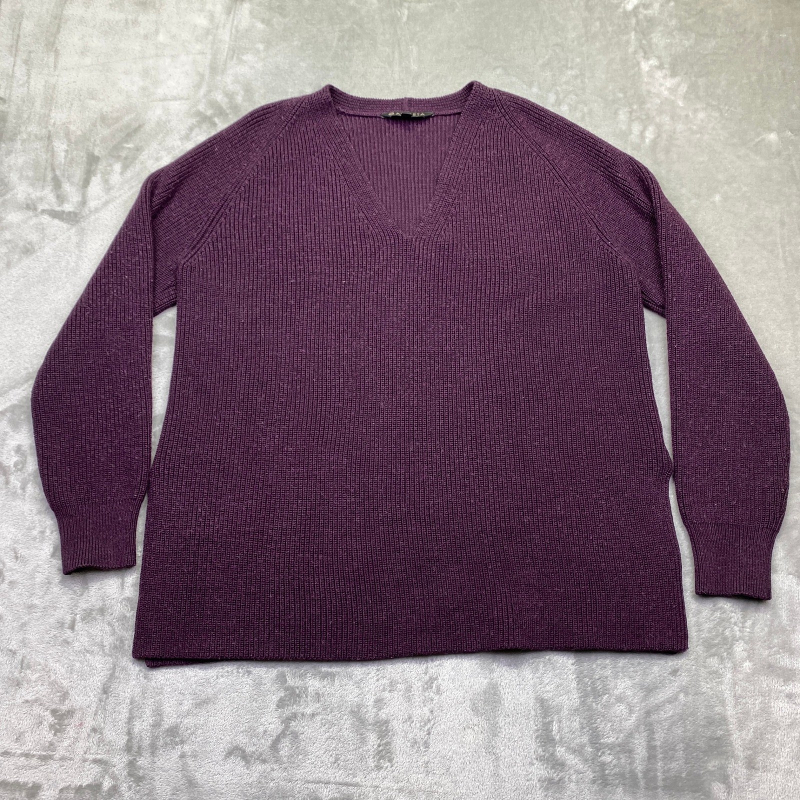Athleta Switchback Pullover Sweater Purple V Neck… - image 1
