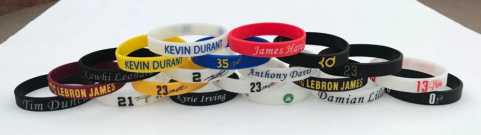 1 (Uno) PULSERA PULSERA SILICONA JUGADORES NBA Envío Gratis Foto 3 de 4