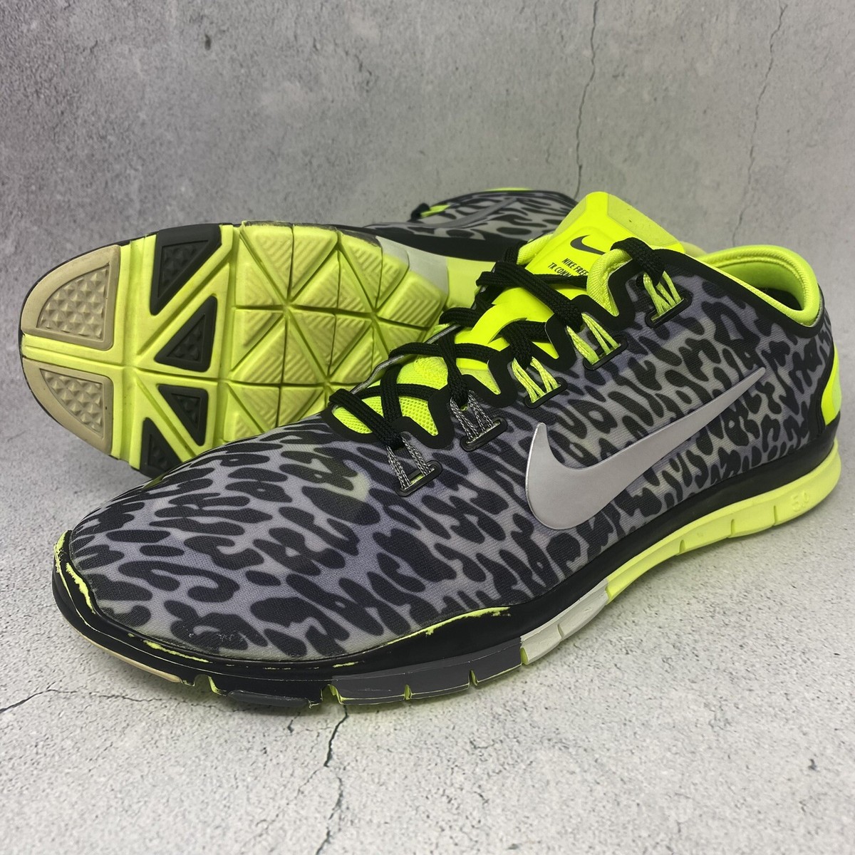 nike women's free tr connect 2