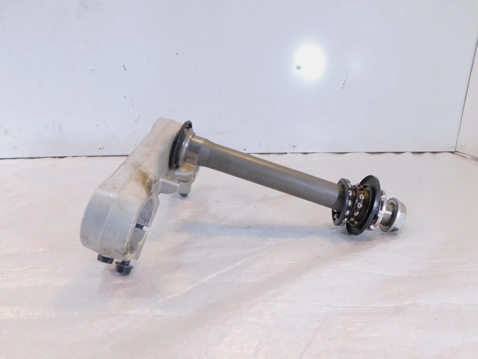 2003-2013 Honda ST1300 Front Wheel Fork Steering Stem Lower Triple Tree Bracket - Imagem 3 de 4