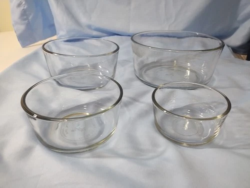 Set 4 Anchor Hocking Mixing Nesting Bowls 7, 4, 2, 1, Cups Measuring Baking