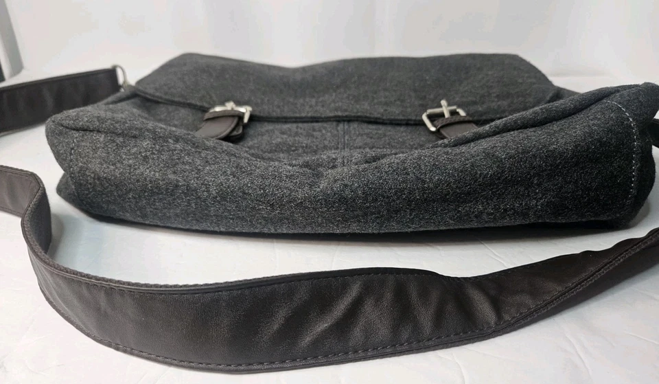 Мужская сумка-мессенджер Oviesse Venezia Rumford серая шерстяная смесь - Изображение 4 из 4