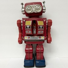 VINTAGE S.J.M. SUPER ASTRONAUT ROTATE O MATIC ROBOT