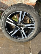 Set of 4 Volvo XC40 OEM 18 Inch Alloy Wheel - Diamond Cut with Gloss Black Rims
