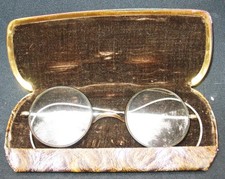 Antique Round Wire Rimmed Spectacles Eyeglasses in Hard Case mk'd Pat App For