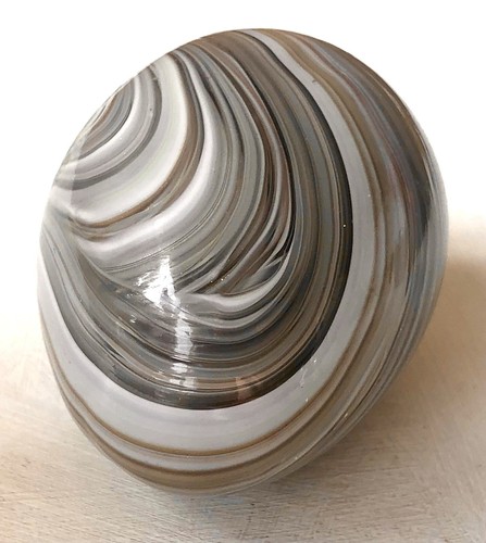 Art Glass Easter Egg Decor Paperweight Green White Swirls Hand Made Venice Italy