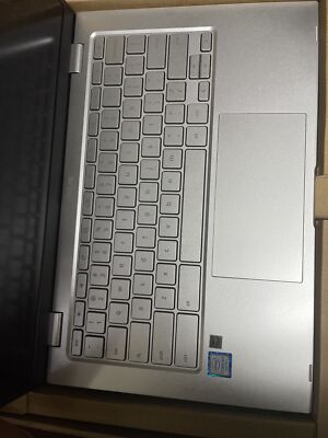 ASUS ChromeBook C425T 中古　ノートパソコン ASUS CHROMEBOOK C425T ノートパソコン 美品】ASUS Chromebook 美品