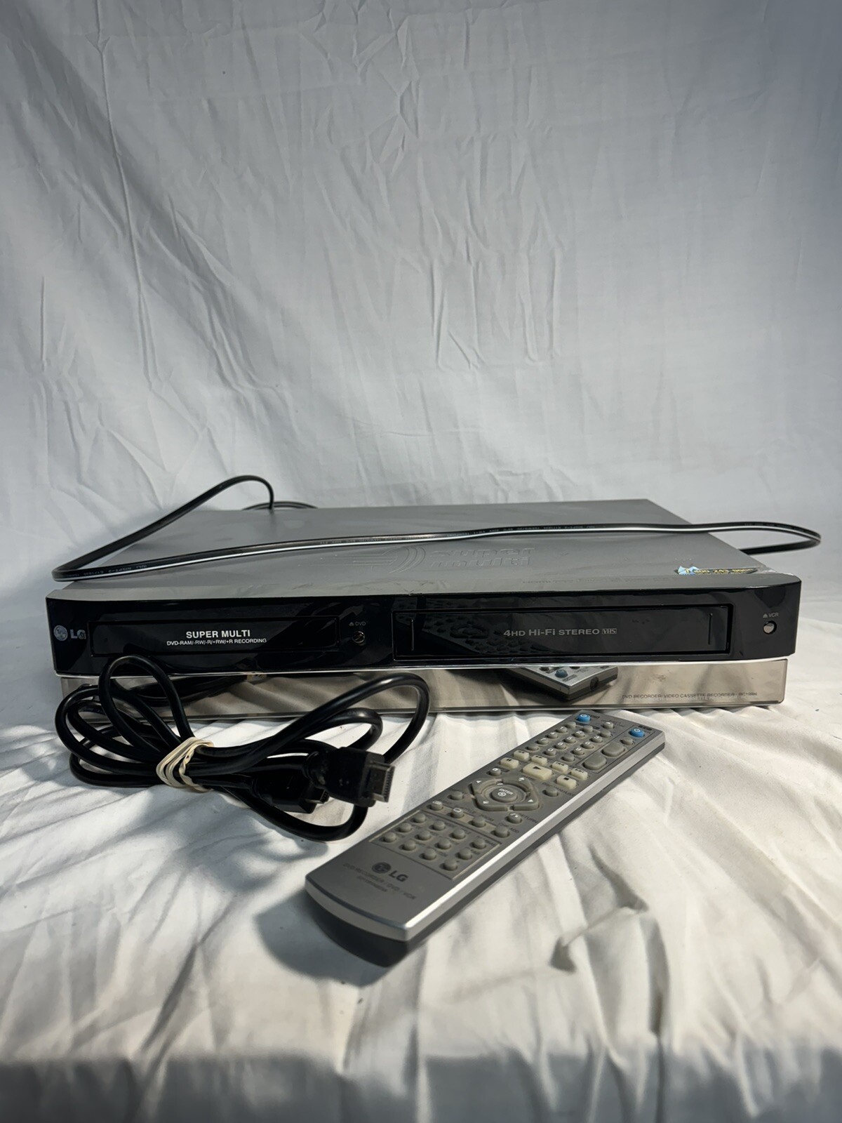 LG VCR DVD Combo Player And Recorder RC199H Hi Fi Stereo W/ REMOTE