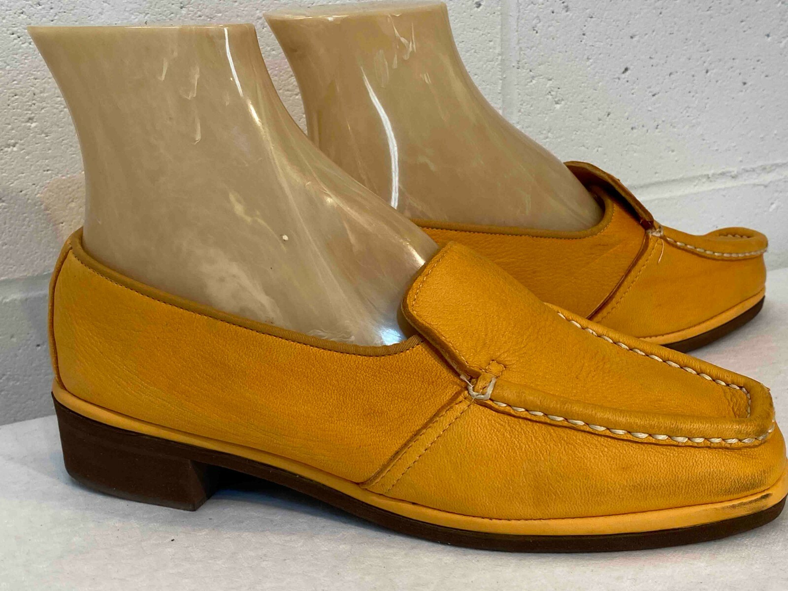 PANTOFOLA D’ORO Scarpa mocassino donna taglia 7 5 vintage anni 70 NOS pelle di cervo pelle oro slip on