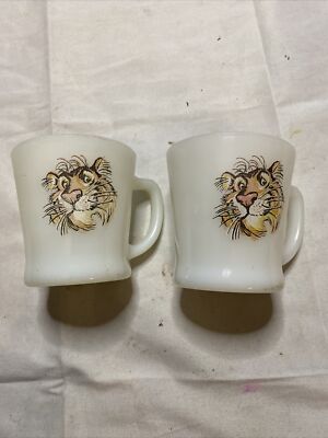 2 Fire King Esso Exxon Tony The Tiger Milk Glass Coffee Tea Cup Mug Excellent