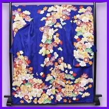 Kimono Furisode Crescent rabbit a longsleeved piece embroideryg color luxuriou c