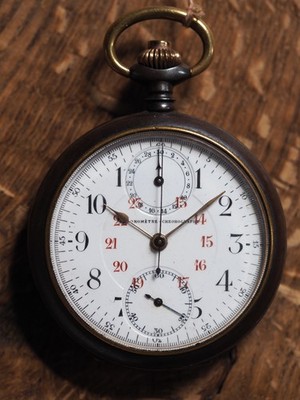 schöner Chronograph als Taschenuhr im Metall-Gehäuse ''depose acier garanti'' (2)