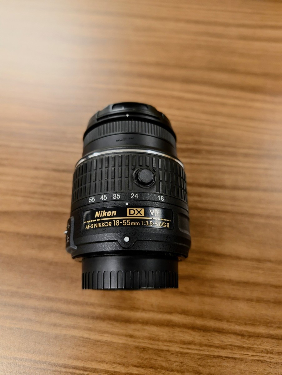 Nikon NIKKOR 18-55mm F/3.5-5.6 II AF-S VR DX SIC Lens for