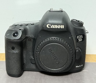 Canon EOS 5D Mark III 22.3MP DSLR Body *86,527 Shutter Count*