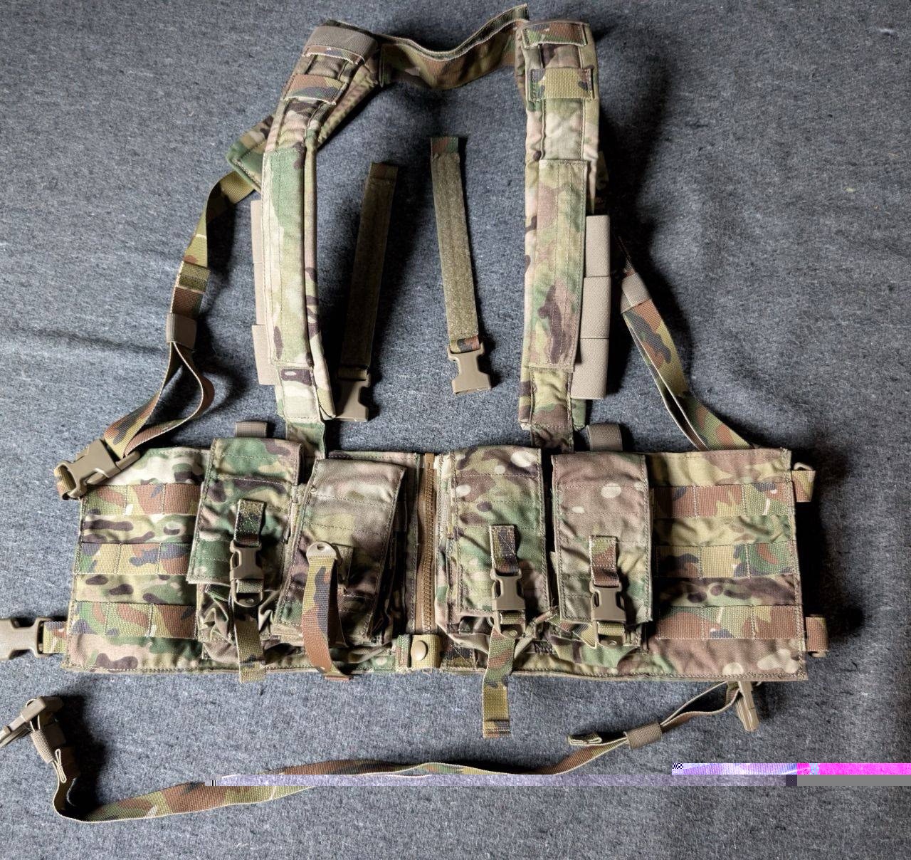 Eagle Industries chest rig multicam