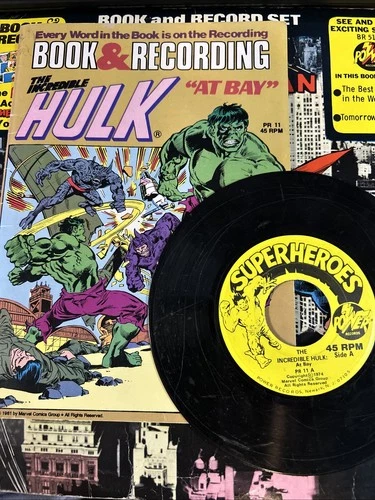 VINTAGE 1981 THE INCREDIBLE HULK AT BAY BOOK AND RECORD 45 RPM MARVEL COMICS