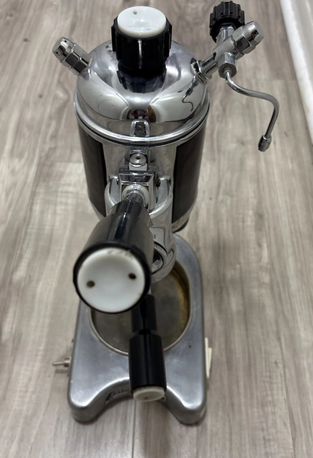 Vintage Italian Faema Faemina Cappuccino Machine 110V Blue Label Unrestored
Opens in a new window or