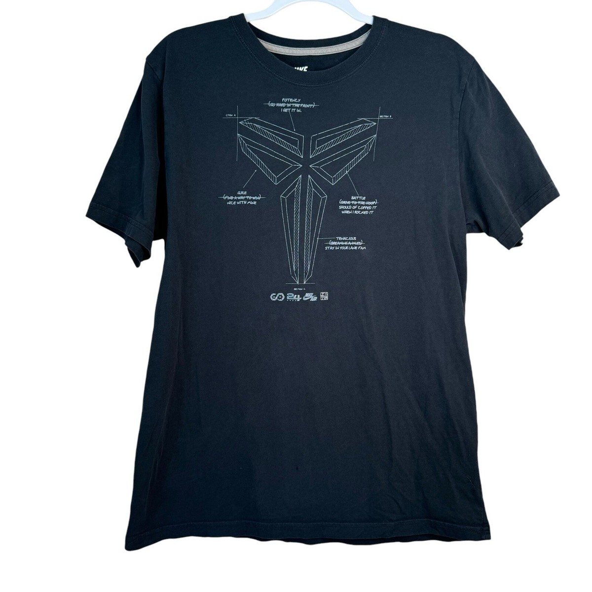 Kobe Bryant Tシャツ ブラック.size XL Kobe Bryant Los Angeles Lakers Black Mamba T-Shirt Size XL X