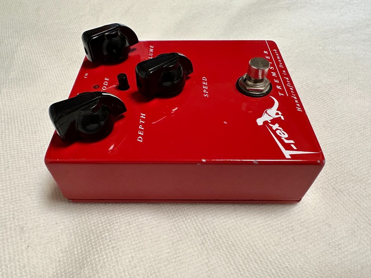 ギター t-rex tremster → T-REX EFFECTS ← Pedals for guitar and bass players!