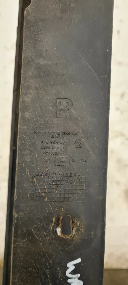 1997-06 JEEP WRANGLER TJ Right Passenger Fender Flare Extension 55254928 - Image 4 of 4