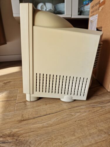 Apple Macintosh Color Classic M1600 Logic board Recapped Boxed - Bild 18 von 24