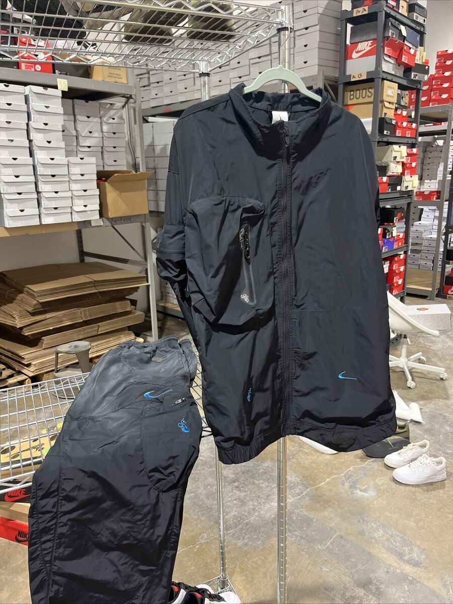 off white✖️nike 海外規格XLトラックスーツ003 ジャケット off white✖️nike 海外規格XLトラックスーツ003 ジャケット